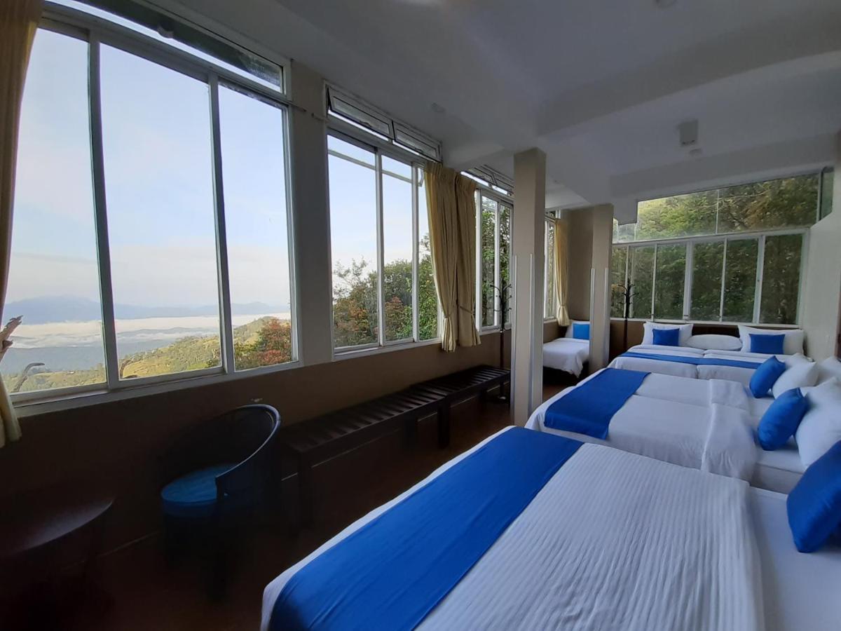 The Riverston Grand Matale Bagian luar foto
