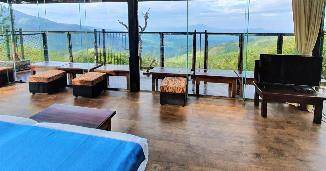 The Riverston Grand Matale Bagian luar foto