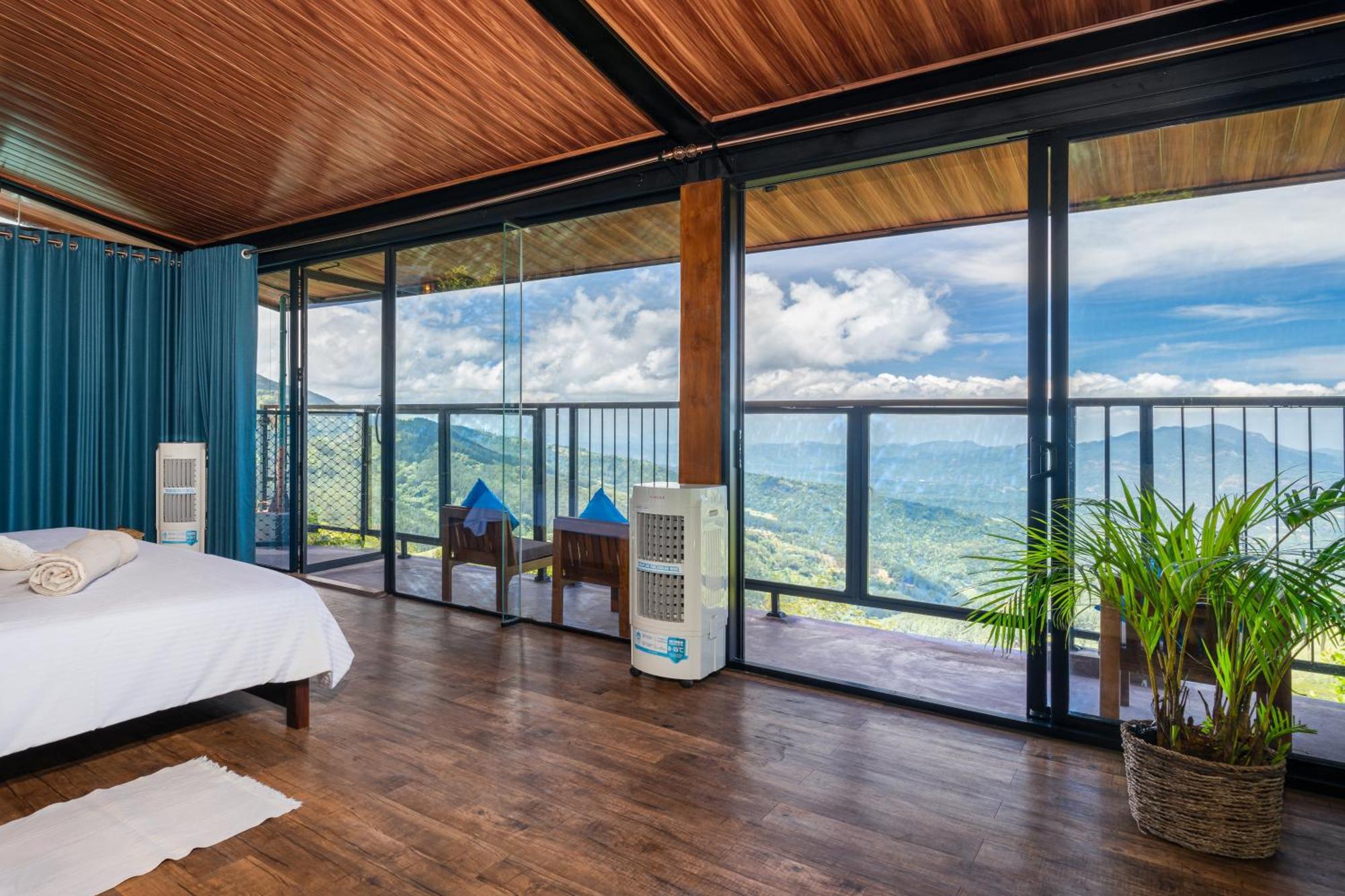 The Riverston Grand Matale Bagian luar foto