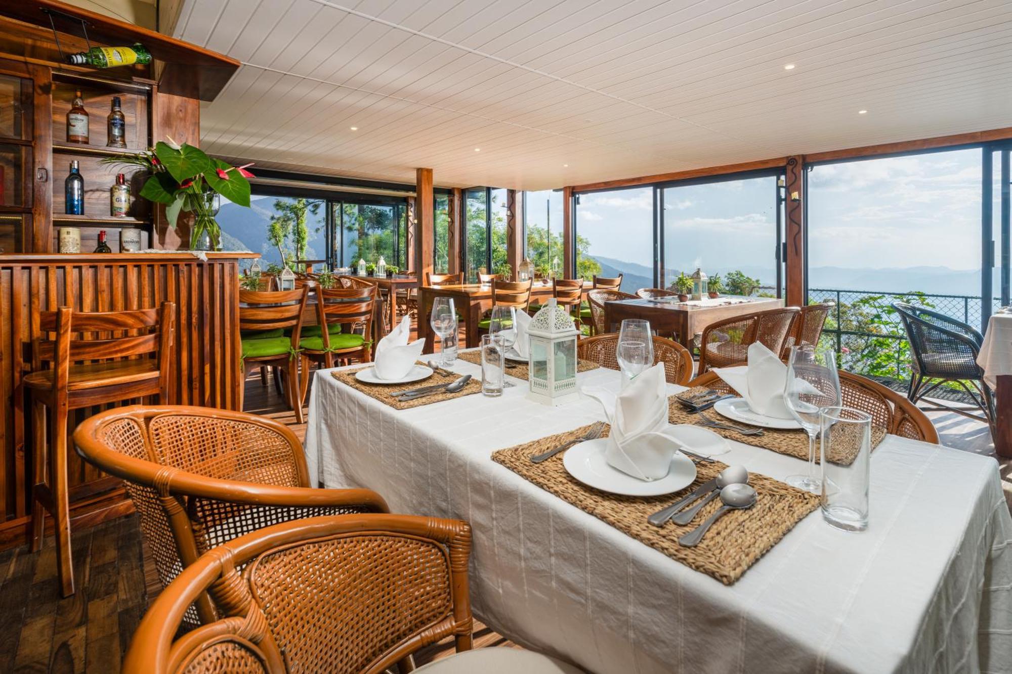 The Riverston Grand Matale Bagian luar foto