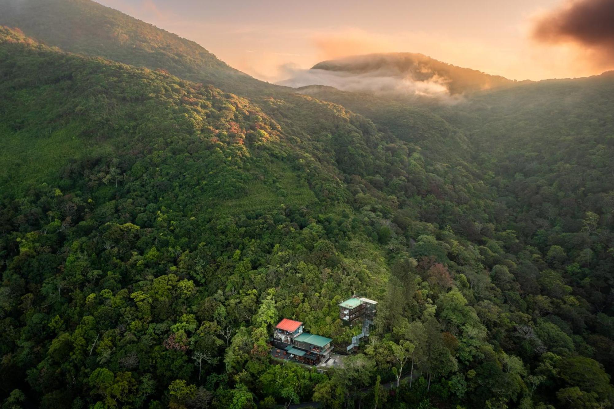 The Riverston Grand Matale Bagian luar foto